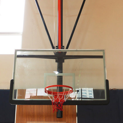 O teto não elétrico de alumínio da aro de basquetebol montou